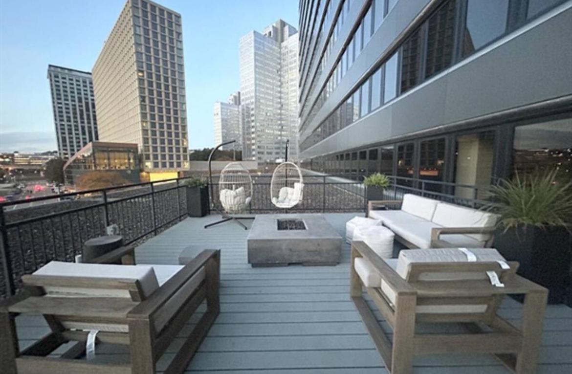 Sweeping Stadium Views Wonderfully Located 24-7 Parking Gym Lounge ピッツバーグ エクステリア 写真
